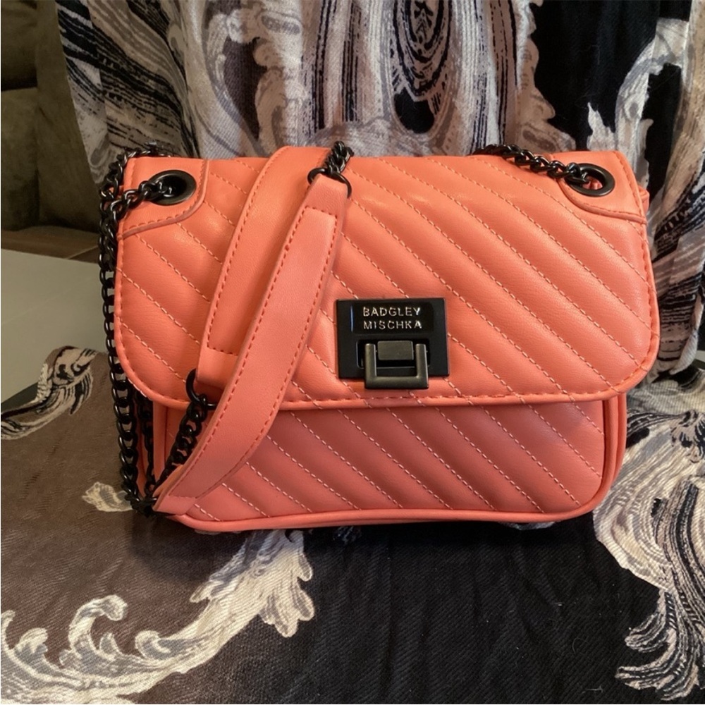 Badgley Mischka Coral Quilted Chain-Trim Crossbody 10x9